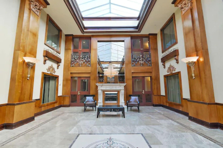 Public Area 2, Woodbine Hotel and Suites, Toronto
