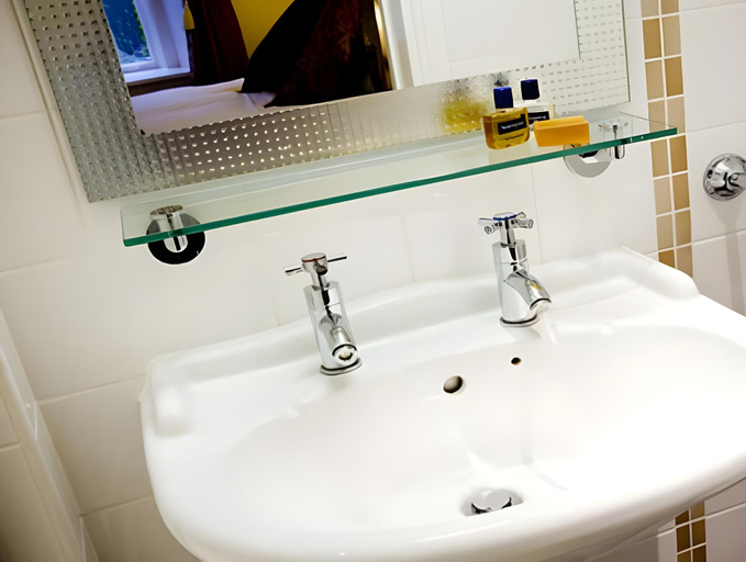 Bathroom 3, Red Lion, Wigan by Marston's Inns, Lancashire