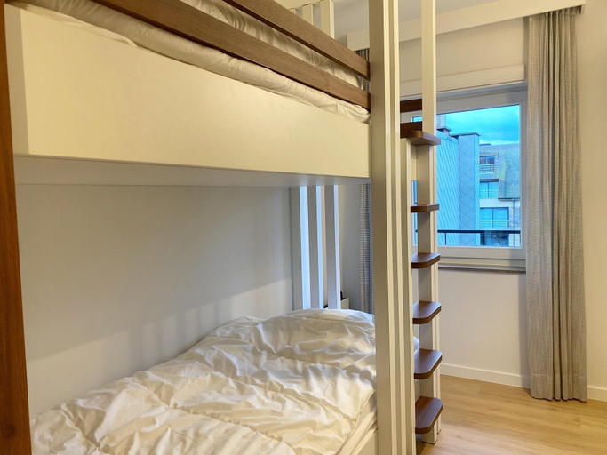 Bedroom 3, Apartment in Nieuwpoort With Beach Views, West-Vlaanderen