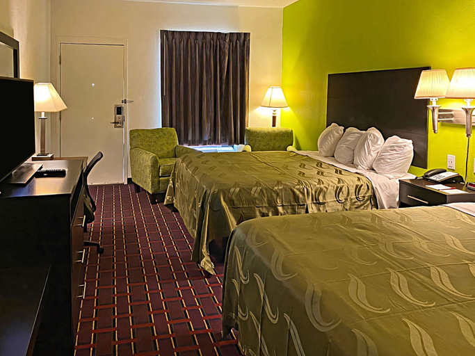 Bedroom 4, Quality Inn Henderson I-85, Vance