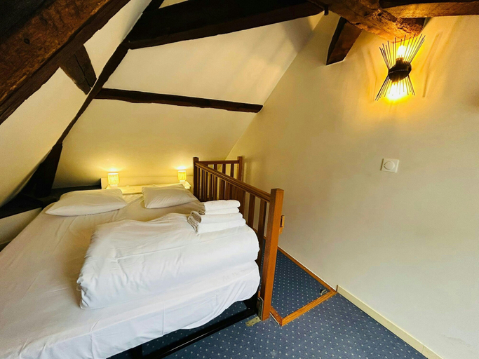 Room 2, La Suite Marie Stuart Hypercentre, Marne