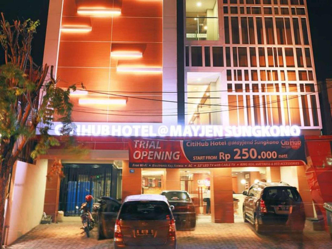 Exterior & Views 2, Citihub Hotel @Mayjen, Surabaya