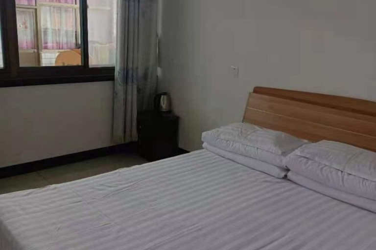 Room 4, Yuming Farmhouse, Tianjin