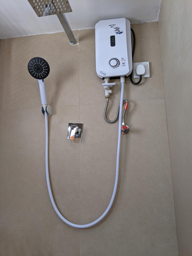 Bathroom 4, Sky View Villas, K.F.G. & G. Korale