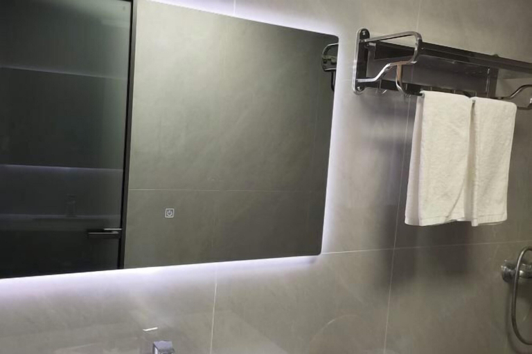 Bathroom 3, Zhulian Hostel, Wenzhou