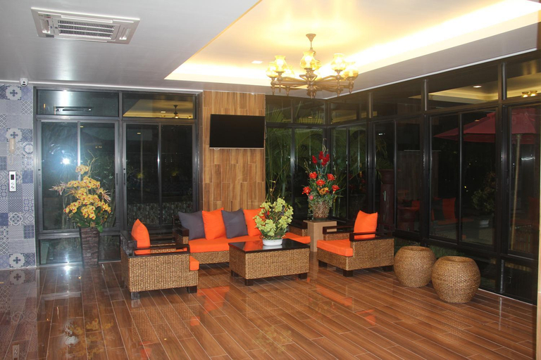 Public Area 2, Tawan Anda Garden Hotel, Muang Surat Thani