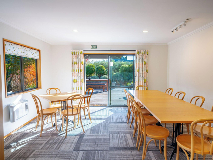 Public Area, Wanaka Springs Lodge, Queenstown-Lakes
