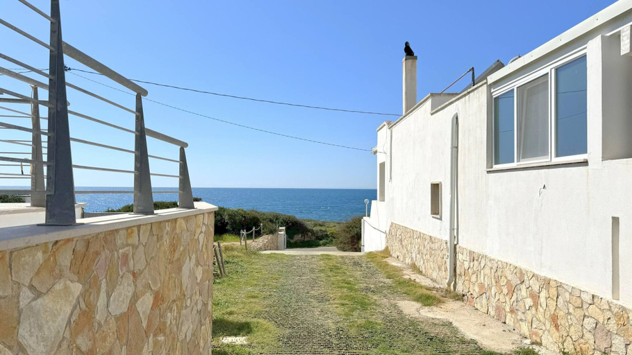 Room 5, Villetta Charme 2 in Capilungo 5 Guests by the sea, Lecce