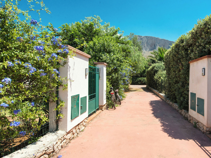 Exterior & Views 2, Calarossa Seaview by Wonderful Italy, Palermo