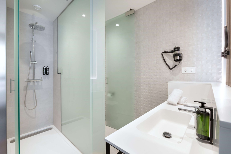 Bathroom 5, Alexandre Fira Congress, Barcelona