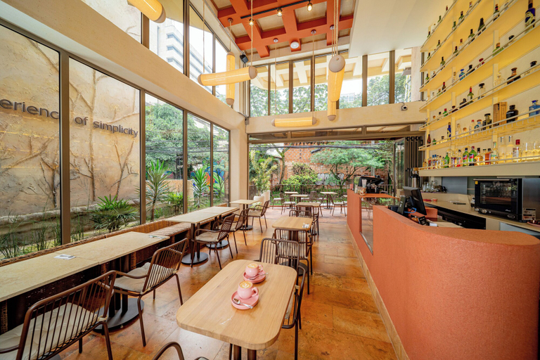Food & Drinks 5, Moabi Hotel, Medellín