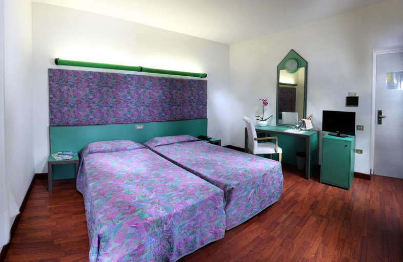 Bedroom 2, Palace, Udine
