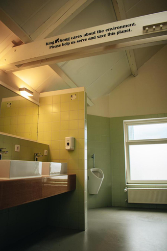 Bathroom 4, King Kong Hostel, Rotterdam