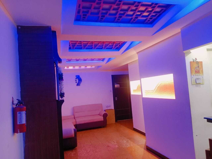 Bedroom 3, Temple City lakeinn, Madurai