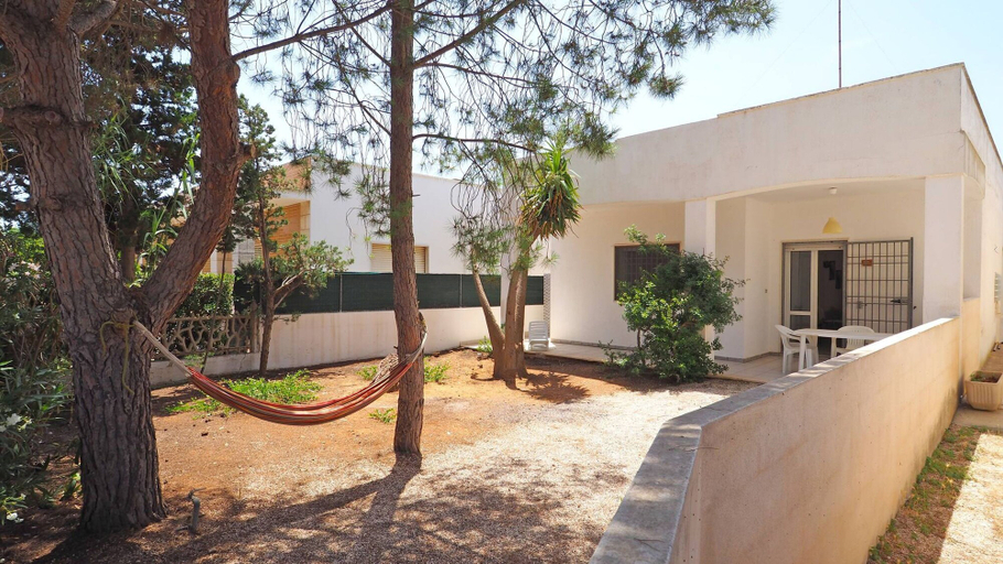 Room 4, Villa Akire 8 Posti 3 Camere 100 mt dal Mare, Lecce