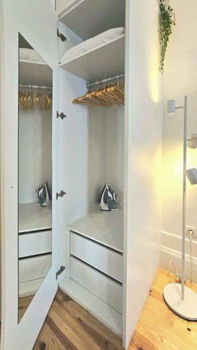Bathroom 4, Frs002 Floresold Town: Elegant Studio W/ Patio, Porto