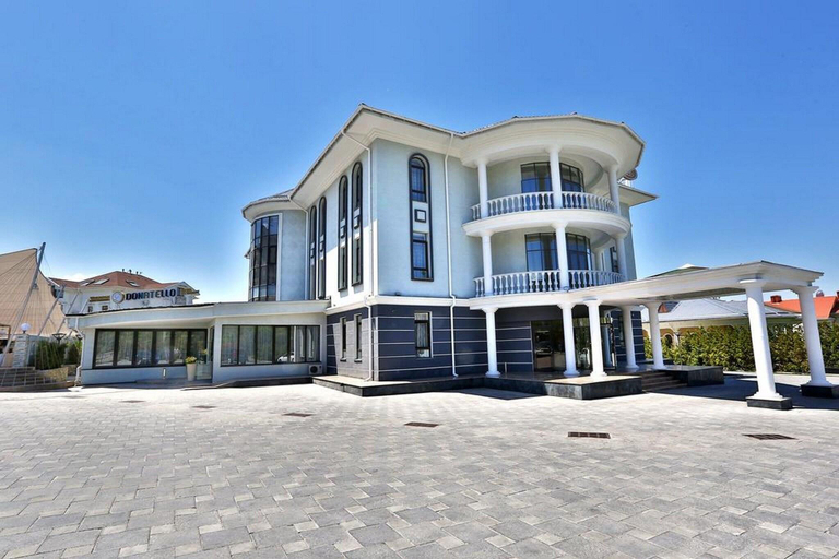 Exterior & Views 2, Donatello Boutique, Almaty