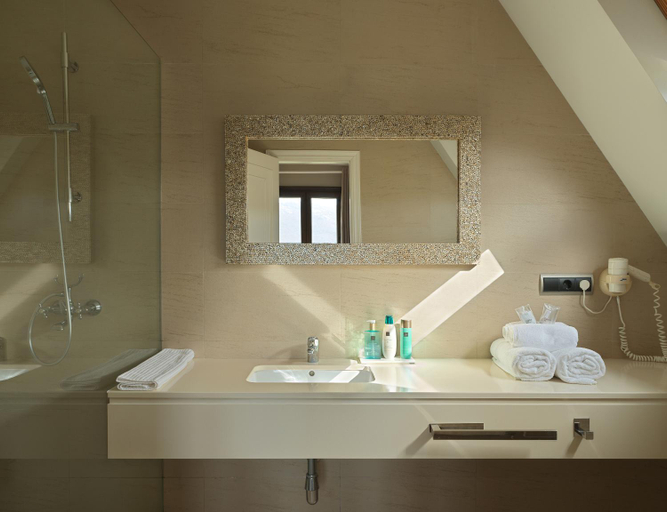 Bathroom 2, As Garzas, A Coruña