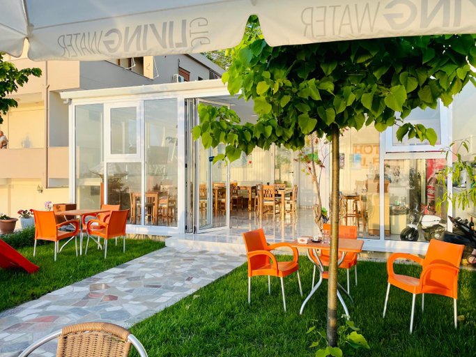 Food & Drinks 4, Voyage Villa, Vlorës