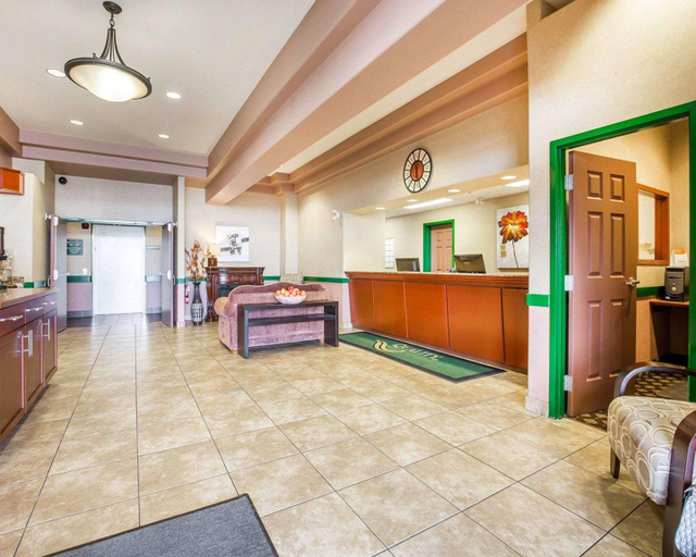 Public Area 2, Quality Inn & Suites Lethbridge, Division No. 2