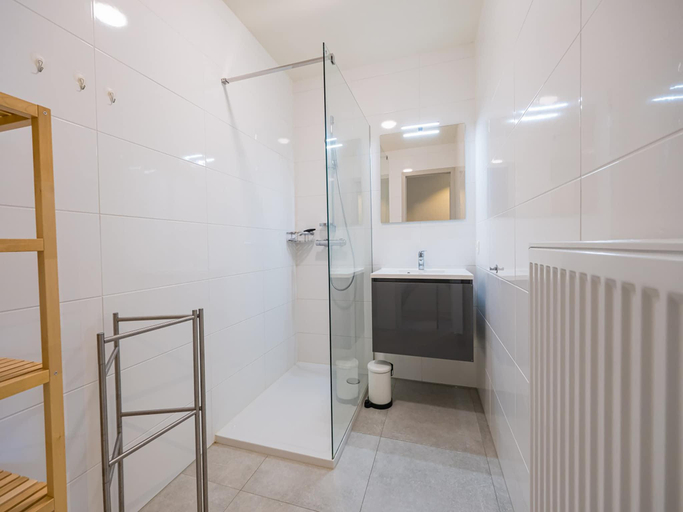 Bathroom 3, Modern apartment with spacious terrace, West-Vlaanderen