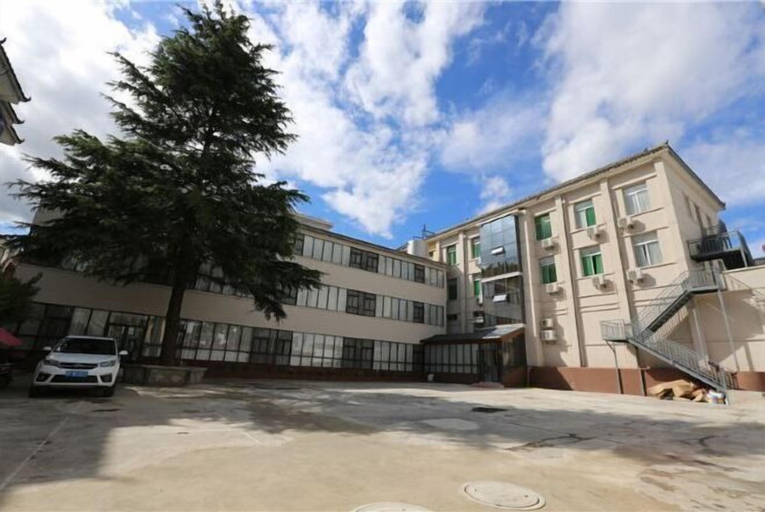 Exterior & Views 2, " Liuba Landscape Hotel", Hanzhong