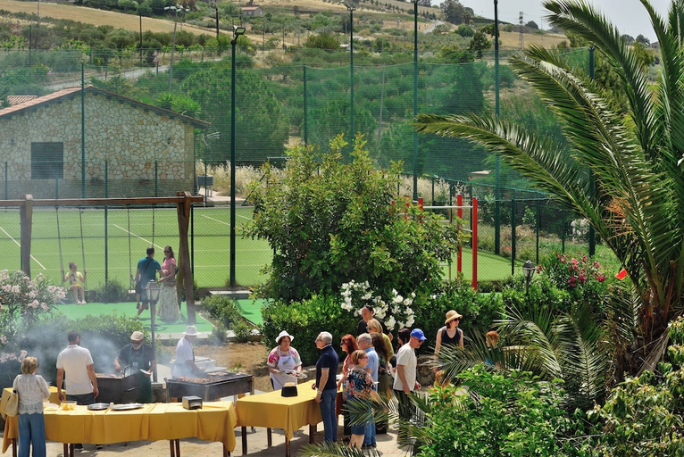 Food & Drinks 5, Villa Dafne, Palermo