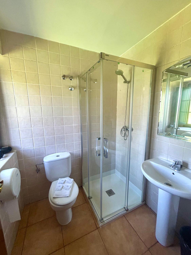 Bathroom 3, Casa Bolboreta by Unusual Hotels, Lugo