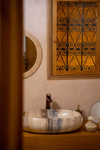 Bathroom 3, Alibaba Riad, Fès