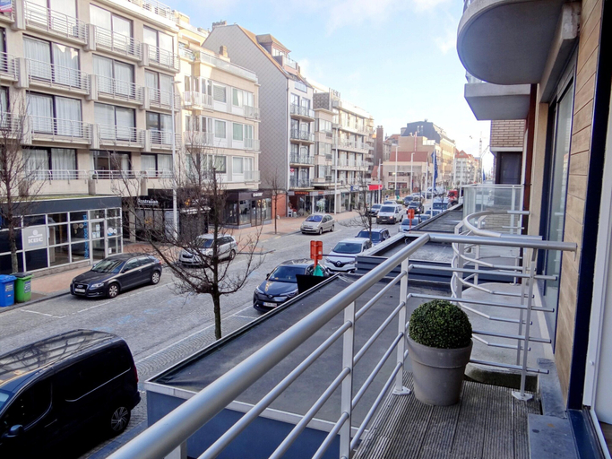 Others 5, Apartment in Nieuwpoort Near the Beach, West-Vlaanderen