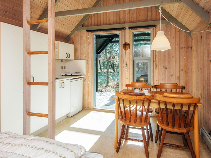 Interior 2, Cabin in Camping Resort-shared Bathroom, Jammerbugt