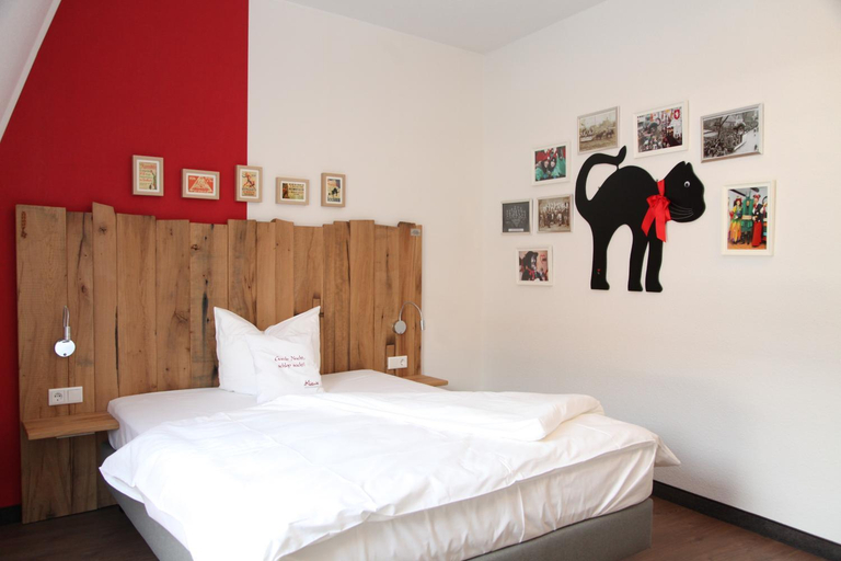 Bedroom 3, bei Kliewe im Westfalischen Hof, Warendorf