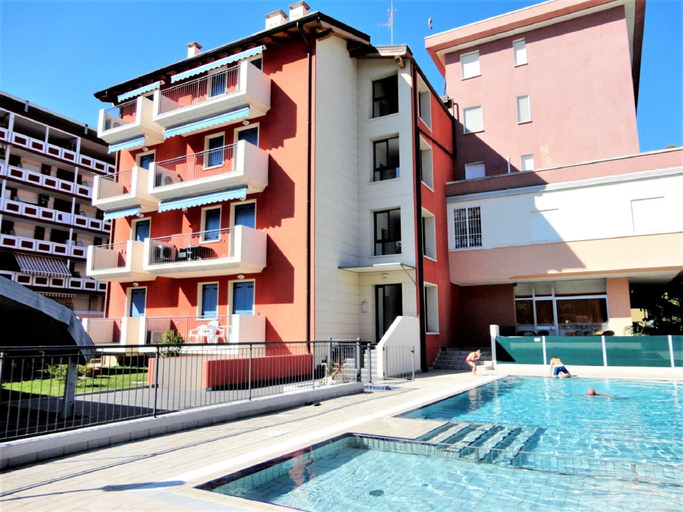 Others 2, Apartment in Caorle near Spiaggia Tartaruga, Venezia