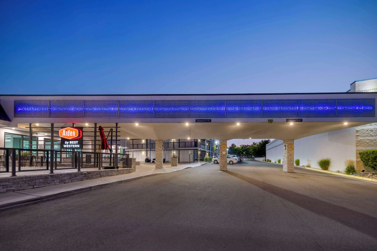 Exterior & Views 2, Aiden by Best Western South Reno, Washoe