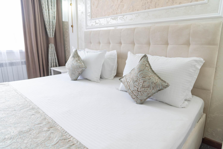 Bedroom 3, Dora Hotel, Shymkent