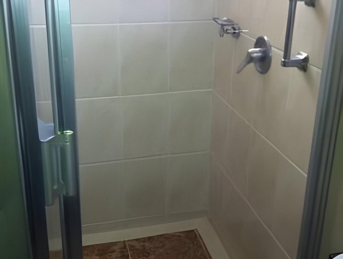 Bathroom 4, Hotel Beverly, Mexico City