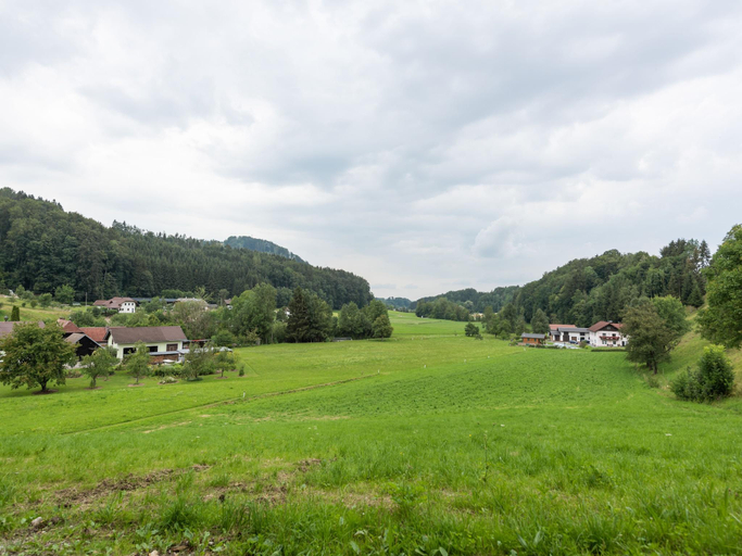 Others 5, Modern Holiday Home in Pinsdorf with Garden, Gmunden