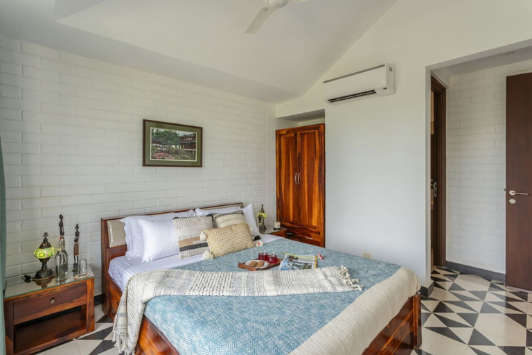 Bedroom 2, 2BR w Rooftop Pool in North Goa Close to Beaches, North Goa