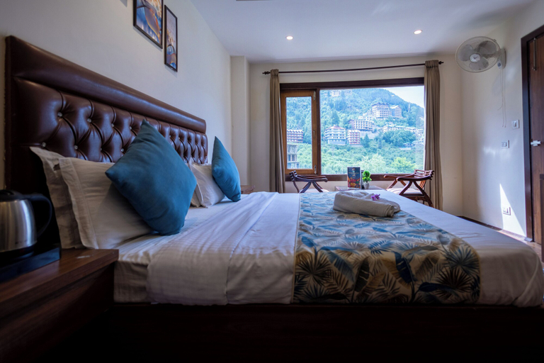 Bedroom 2, Himalayan Spurge Villa, Kullu