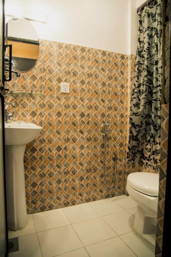 Bathroom 3, Kathmandu City Hotel, Bagmati