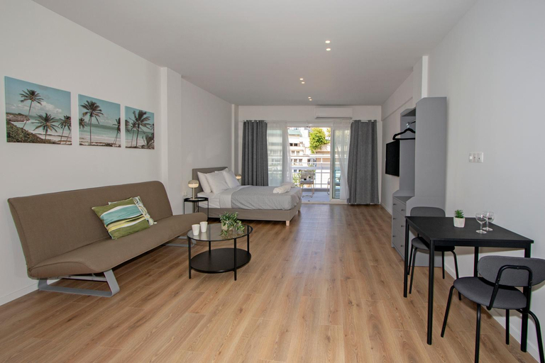 Facilities 5, FRINELY Apartments, Attica