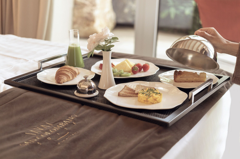 Food & Drinks 5, San Colombano Suite, Verona