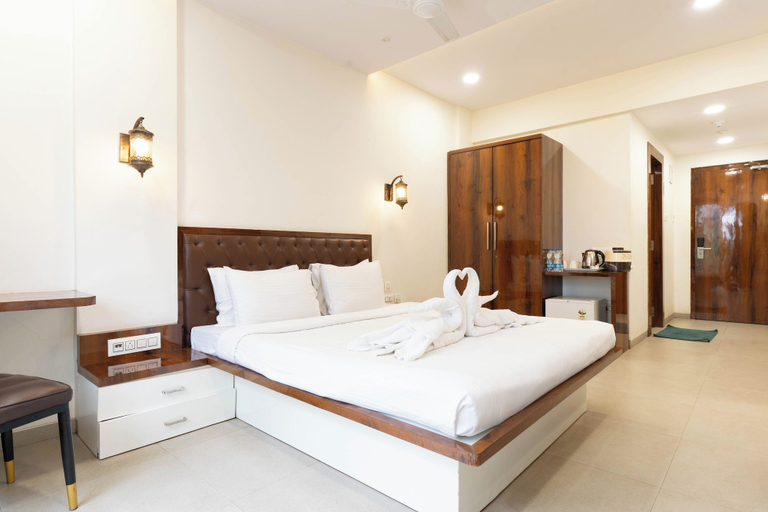 Bedroom 3, Visava Amusement Park & Resorts Panvel, Raigarh