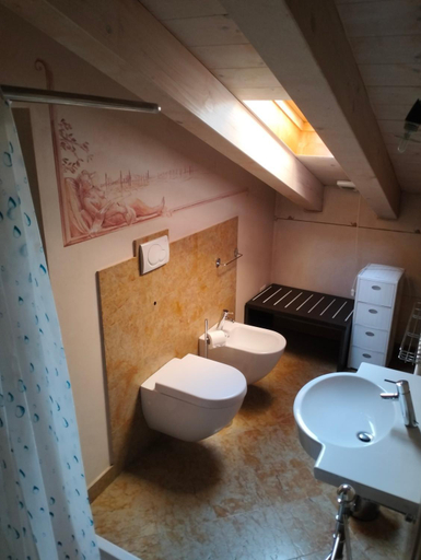 Bathroom 5, Residence La Castellana, Treviso