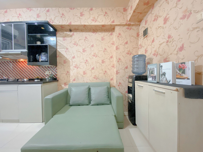 Room 5, Simply Strategic and Good 2BR Green Pramuka City Apartment, Central Jakarta