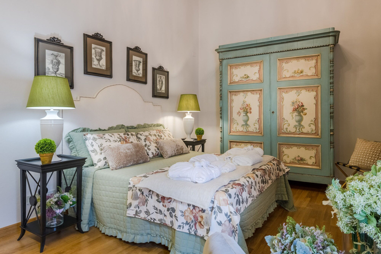 Room 5, Castruccio s Heritage Haven, Lucca