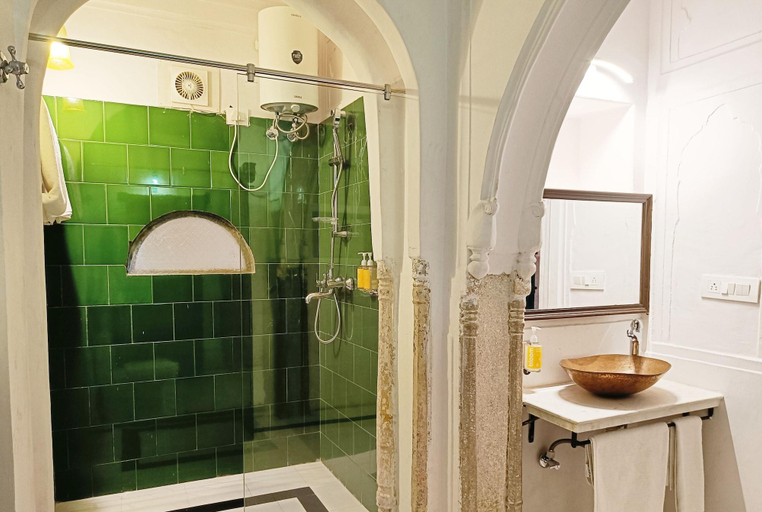 Bathroom 4, Bloom Boutique - Chelon Haveli, Jaipur
