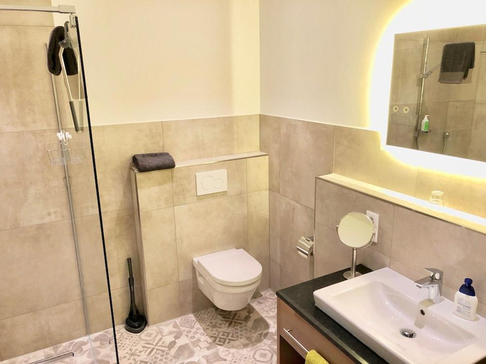Bathroom 4, Landhotel Witte-Konig, Cloppenburg