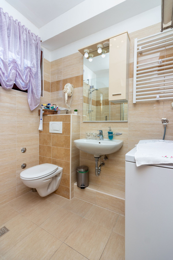 Bathroom 5, Apartments Cordis, Split