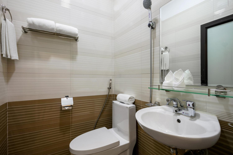 Bathroom 4, Patel Hotel Hanoi, Từ Liêm